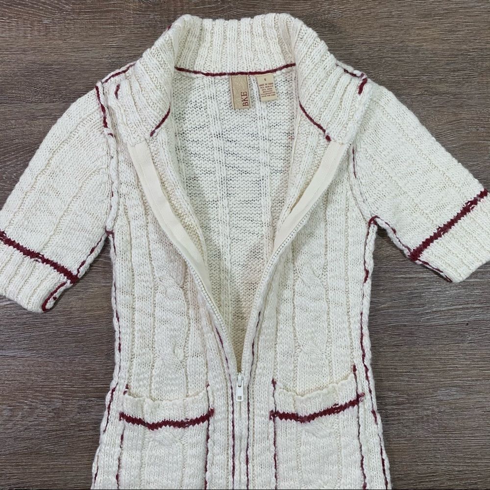 BKE Short Sleeve Wool Sweater Size Small - Picture 3 of 7